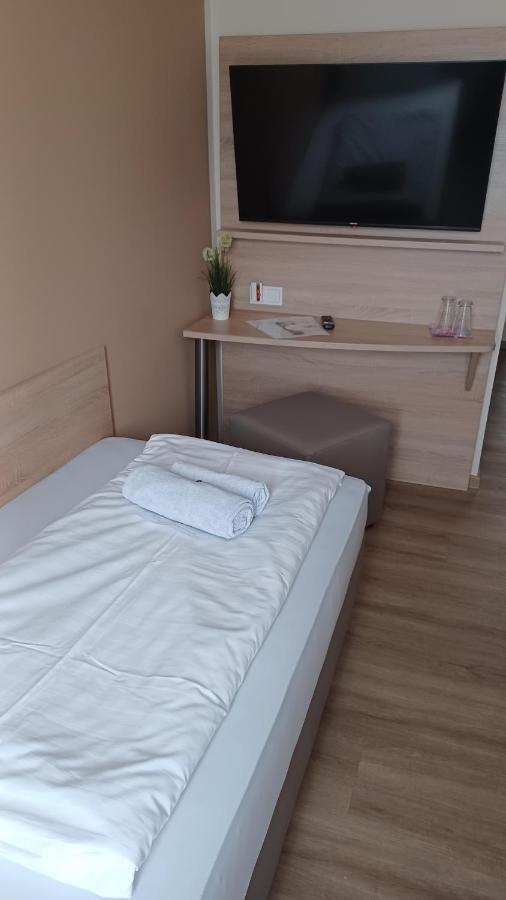 Pension Am Stern Lipsko Exteriér fotografie